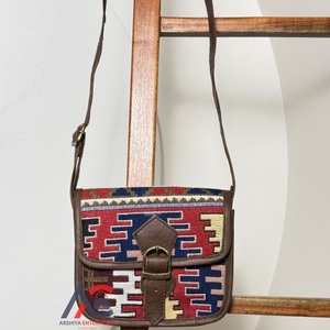 Suministro de fábrica, nuevo bolso de hombro con patrón Tribal de moda para mujer, bolso de diseñador de moda, bolsos cruzados de lujo de cuero genuino - Product Image 1