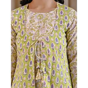 Haut asymétrique en coton vert imprimé à la main pour femme, col à volants, longueur longue, taille XL, brodé, en popeline unie tricotée - Product Image 2