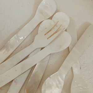 Cuchara de Concha Natural con Nácar Ideal para Servir Alimentos Delicados Mermelada Miel Condimentos y Sal Marina - Product Image 2