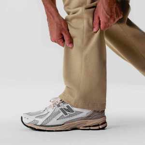 Pantalon de survêtement OEM de luxe en molleton bouclette polyester/coton de haute qualité pour homme, coupe droite, respirant, personnalisable - Product Image 2