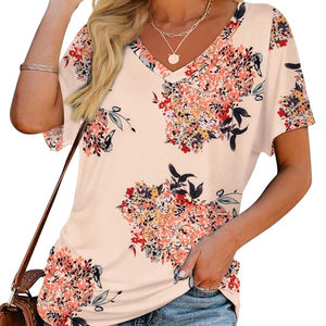 Camiseta de mujer de calidad superior Servicio OEM Venta caliente Diseño de impresión de sublimación sostenible y de alta tendencia - Product Image 1