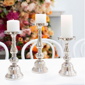 Support de pilier de bougie de forme hexagonale avec votive en verre pour la décoration de mariage - Product Image 4