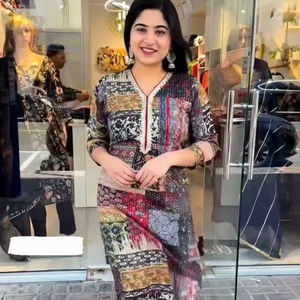 DESIGNER PARTY WEAR HEAVY GEORGETTE IMPRESIÓN DIGITAL BORDADO CROCHET WORK TOP-PENT - Product Image 1