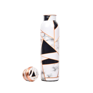 Bouteille d'eau faite à la main en cuivre poli antique Verres de fitness élégants et luxueux Modèle ODM le plus élégant Meilleur prix pour bouillir - Product Image 2