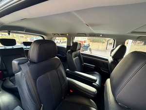 SUPER CLEAN 2024 G-A-C G-N-8 32-0T TRANSMISIÓN AUTOMÁTICA 6 CILINDROS ASIENTOS DE CUERO - Product Image 3