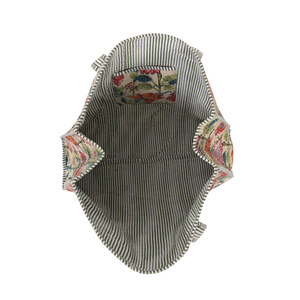 Bolso de mano de algodón Kantha floral hecho a mano, bolso de compras ligero, bolso de viaje ecológico, reutilizable de gran capacidad para mujeres, uso informal - Product Image 5