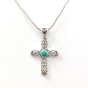Colgante de diseño de cruz en plata 925 personalizado con piedra turquesa para uso diario y en cualquier ocasión, unisex. - Product Image 1
