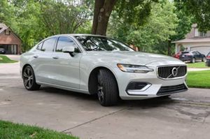 2019 V O L V O S 60 T8 E-AWD PRÊT À ÊTRE EXPÉDIÉ - Product Image 6