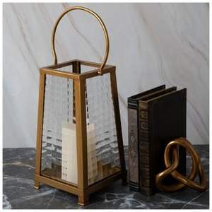 Linterna de vela de latón pulido con superficie reflectante hecha a mano para templos de hoteles de lujo e iluminación de eventos especiales - Product Image 2