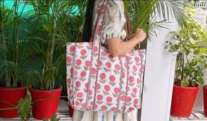 Bolsa de mano con estampado floral Bolsas de mano Premium de lujo Fabricadas EN LA India Producto por fabricante y exportador indio - Product Image 4