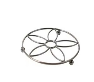 <b>Kitchen</b> Use Stainless Steel <b>Trivet</b> Handmade Classic Supplier of High Demanding Selling <b>Trivet</b> Home Irregular Shape Iron <b>Trivet</b> - Product Image 1