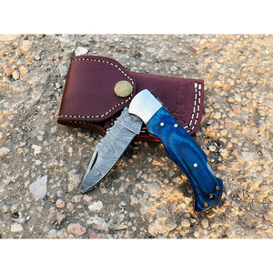 Cuchillo plegable de acero de Damasco personalizable de alta calidad con mango de hueso Funda de cuero OEM y bolsillo de madera para proyectos de bricolaje - Product Image 4