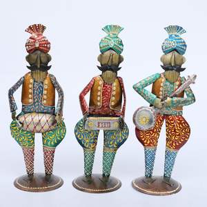 ชุดตุ๊กตาเหล็กน้ำหนักเบา3ชิ้นสำหรับตกแต่งบ้านหลากสี - Product Image 3