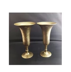 Best Selling <b>Engraved</b> Brass Flower <b>Vase</b> Handmade Best Selling Elegant Quality Metal Flower <b>Vase</b> for Decorations - Product Image 5