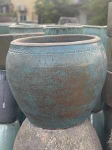 Macetas y jardineras esmaltadas verdes extra grandes La mejor gama de macetas de jardín para el hogar para uso en guardería y jardín - Product Image 3