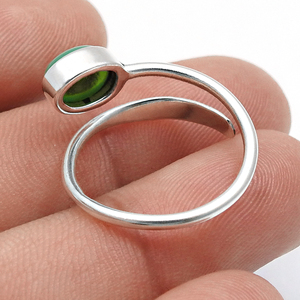 Hot Selling Trendy Design Green Chrysoprase Gemstone Genuine 925 Sterling <b>Solid</b> <b>Silver</b> Oval Shaped Handmade Rings for Women's - Product Image 4