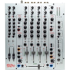 Mezclador de DJ analógico de 6 canales Xone:92 más vendido con filtros VCF y Crossfader Pro a precio de fábrica - Product Image 3