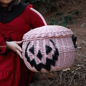 Wholesale Customized Size Oval <b>Picnic</b> <b>Basket</b> <b>Wicker</b> Rattan Storage Style for Halloween Vietnam Home Decor Handmade <b>Wicker</b> Crafts - Product Image 2