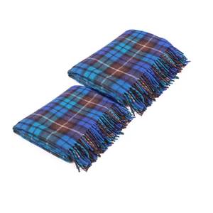Manta de lana azul Buchanan, suave, elegante, perfecta para cualquier ocasión - Product Image 4