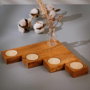 El juego de portavelas de madera artesanal agrega calidez a cualquier espacio con un elegante soporte para otros candelabros, linternas y tarros de velas - Product Image 1