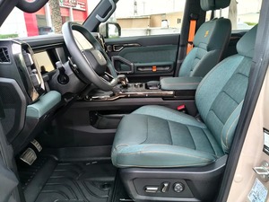 LA MEJOR OFERTA 2024, JE-TO-UR T-2 LU-XU-RY, TRANSMISIÓN AUTOMÁTICA, ASIENTOS DE CUERO - Product Image 2