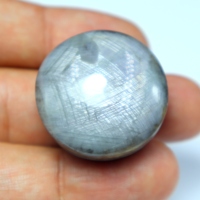 Cabochon saphir étoile gris 195 carat: pierre précieuse ronde 30mm