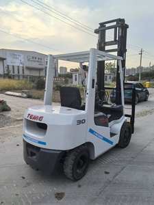 Chariot élévateur diesel TCM 3 tonnes de haute qualité, d'origine japonaise, d'occasion, avec moteur, boîte de vitesses, pompe et moteur - Puissant et économe en carburant - Product Image 6