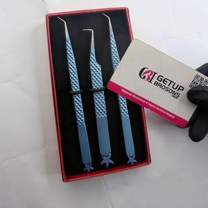 แหนบต่อขนตาปลายแหลม 90 องศา สีฟ้าเคลือบผง ปลายสีเงิน พร้อมปลายไฟเบอร์รูปดาว ป้องกันแม่เหล็ก - Product Image 1