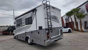 Mercedes-Benz Sprinter 3500XD 2022 en Perfectas Condiciones - Product Image 4