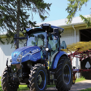 Tracteur à roues New-Holland TT75 & T6070 140 CV d'occasion avec moteur diesel 4 cylindres, faible consommation de carburant - Product Image 2