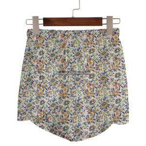 Nouveaux vêtements imprimés pour femmes, shorts imprimés d'été, tissu 100% coton, imprimé à la main, imprimé en bloc pour l'été - Product Image 3