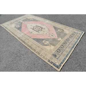 Alfombra turca vintage clásica, diseño de retales beige y rosa, tejido plano de lana y yute, estilo bohemio para sala de estar, 6x11,3 pies - Product Image 2