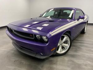 uSED 2013 D-o-d-g-e Challen_ger R/T Classic RWD - Product Image 6