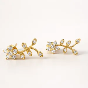ต่างหูเพชรทรงกลีบดอกฟลูเออร์ - Product Image 6