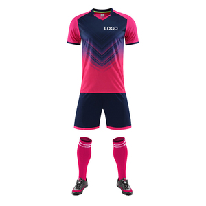Uniformes sublimés en direct d'usine avec logo et numéros, maillots de football personnalisés pour hommes et jeunes - Product Image 5