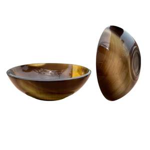 Petit bol de service vintage élégant en corne de buffle avec design naturel et bol décoratif en buffle lisse pour le rasage - Product Image 3