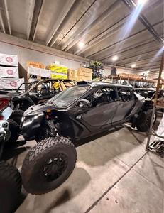 Can-Am Maverick R Max 4 places Turbo Side-by-Side avec transmission DCT à 7 vitesses - Product Image 3