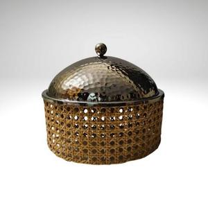 Cacerola de metal de nuevo diseño Calidad fabulosa con soporte de diseñador de metal Diseño de tendencia Servidor de comida caliente - Product Image 4