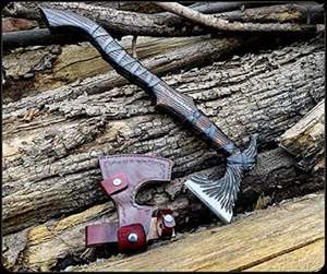 Hache viking artisanale en acier à haute teneur en carbone, fourreau en cuir, manche en bois naturel pour le camping, la survie en plein air, usage multiple - Product Image 1