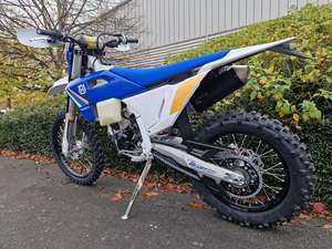 Motocicletas Nuevas FE 350 Heritage 349cc 2025 2026 en Venta y Listas para Exportar |   Ventas de automóviles - Product Image 4