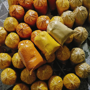 Poudre de curcuma fine, épice naturelle de haute qualité pour usage alimentaire et à base de plantes, Vietnam - Product Image 4