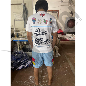 Ensemble de vêtements pour homme en deux pièces respirant 100% coton à manches courtes T-shirt et short de sport délavé à l'acide avec options personnalisables Séchage rapide - Product Image 6