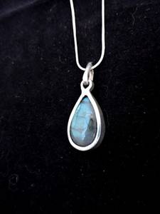 Collier en argent en Labradorite Bijoux faits main avec pierre naturelle Design élégant et unique - Product Image 2