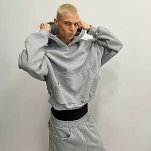 เสื้อฮู้ดแขนยาวผ้าฝ้ายใส่ได้ทั้งชายและหญิงเสื้อสเวตเชิ้ตทรงบ็อกซี่ใส่ได้ทั้ง30X30X2กก. ผลิตในเวียดนาม - Product Image 4