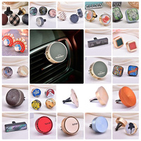Diffuseur d'air pour voiture au design coloré, en gel, avec support en cuir, pour grille d'aération, en forme de canettes mignonnes, pour appareil photo, à suspendre, petit flacon, ballon de football