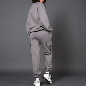 Personnalisé Couples Sports Hiver Haute Qualité Vente en Gros Logo Coton Uni Jogging Ensemble Femmes Costumes Ensemble Survêtement Survêtement Femmes Jogging Personnalisé Survêtements Hiver Logo Personnalisé Plain Oversiz - Product Image 3