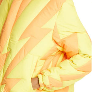 Chaqueta de Plumón Personalizada para Hombre, Color Sólido, Invierno, Nueva Moda, Gruesa, Impermeable, Resistente al Viento, Reversible, con Capucha y Logotipo en el Cuello - Product Image 4