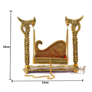 Decoración Puja Ghar, Bal Gopal Jhula de Latón Bañado en Oro, Laddu Gopal Jhula, Vajilla, Técnica de Soldadura, Religioso Moderno - Product Image 5
