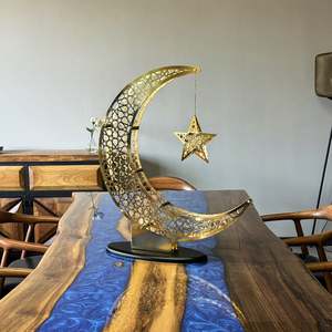Arte Mural Metálico Moderno al por Mayor, Decoración de Ramadán 2026, Decoración para el Hogar Eid Mubarak, Caligrafía Árabe Cortada con Láser 3D, Estrella y Luna Doradas - Product Image 1