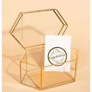 Boîte à cartes en laiton doré et verre, élégant coffret cadeau pour mariages, anniversaires, remises de diplômes, baby showers et bridal showers - Product Image 2